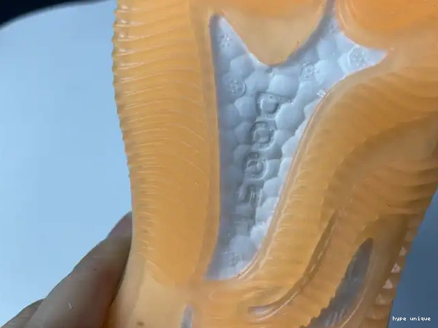 hype GY2649 Yeezy Reflective Yecoraite Adidas Boost 380 0514